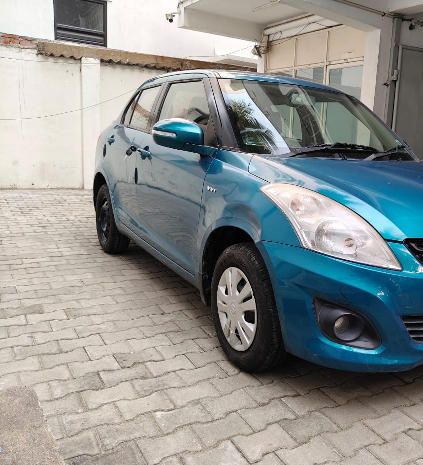 Maruti Suzuki Swift Dzire(2011-2015) Vxi At